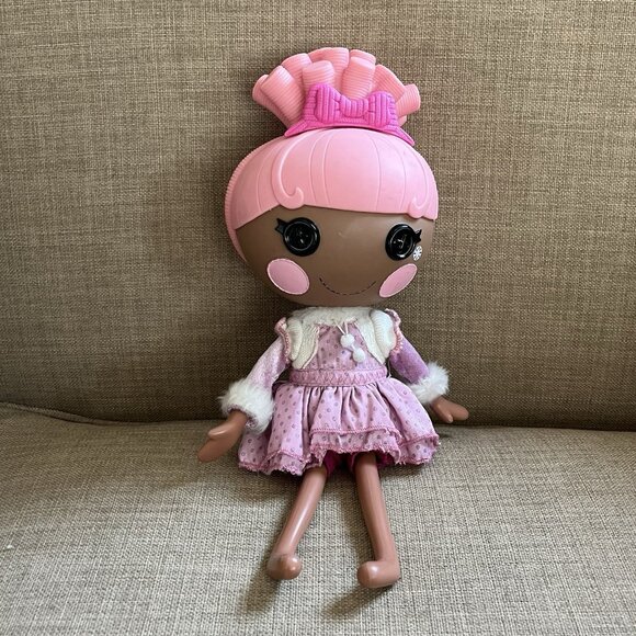 Lalaloopsy Swirly Figure Eight Ice Skater Doll 12" No Skates Dark Complexion - Picture 1 of 14